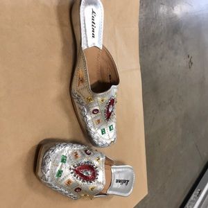 Here’s momma casino run shoes